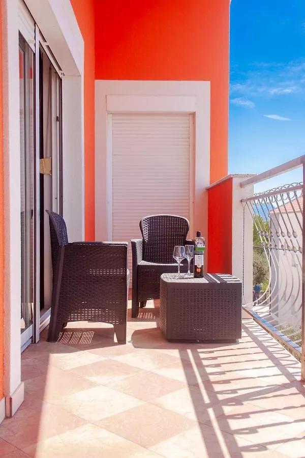 Maslina Apartment Kastel Stari